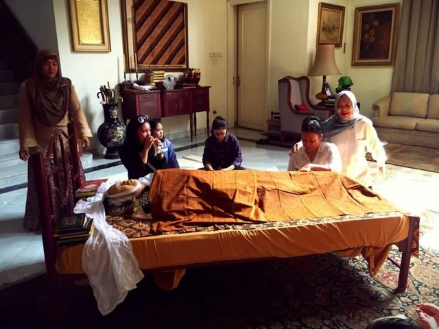 Istri Mantan Gubernur Riau Menghembuskan Nafas Terakhir