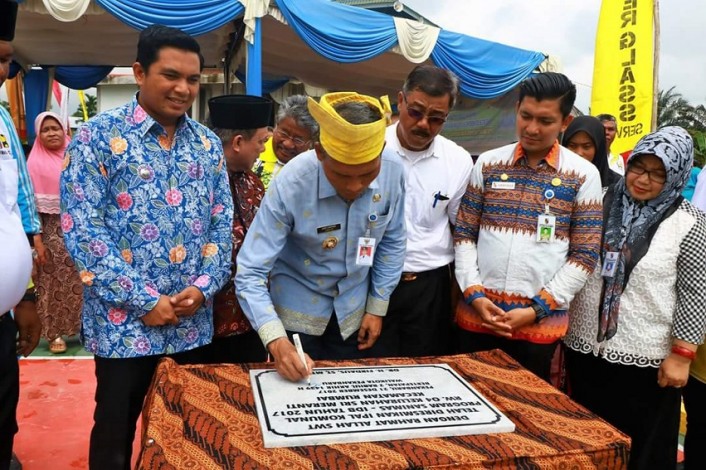 Ayat Cahyadi Resmikan Pembangunan IPAL