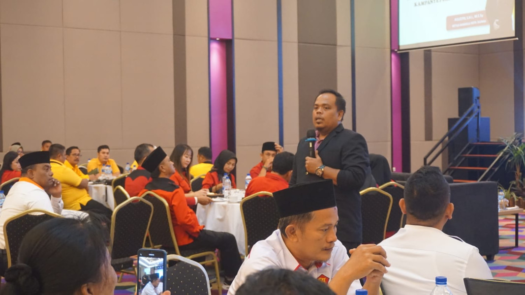 Ciptakan Suasana Pemilu Yang Aman dan Damai, Bawaslu Dumai Laksanakan Koordinasi Bersama Ratusan Caleg