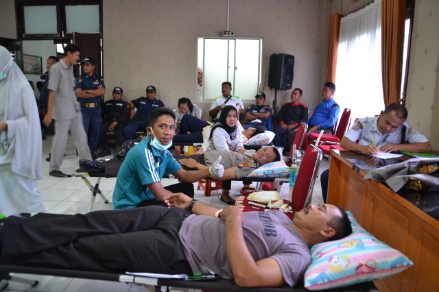 Polres Siak Gelar Bhaksos Donor Darah