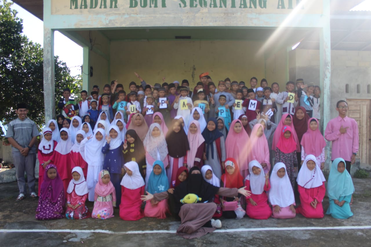 Pusat Al Qur'an Indonesia Sambangi Mesjid dan TPA di Tanjung Pinang