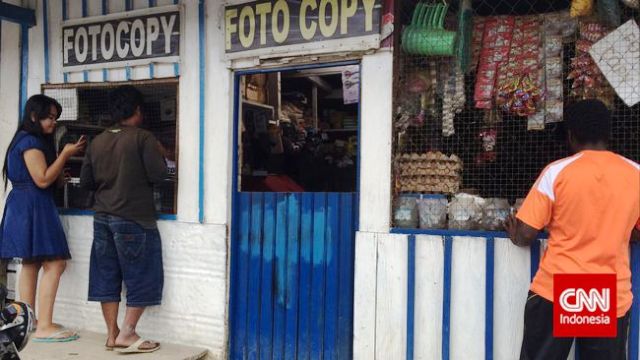 Jagoannya Kalah, Pendukung Lantik Sendiri Bupati Tolikara