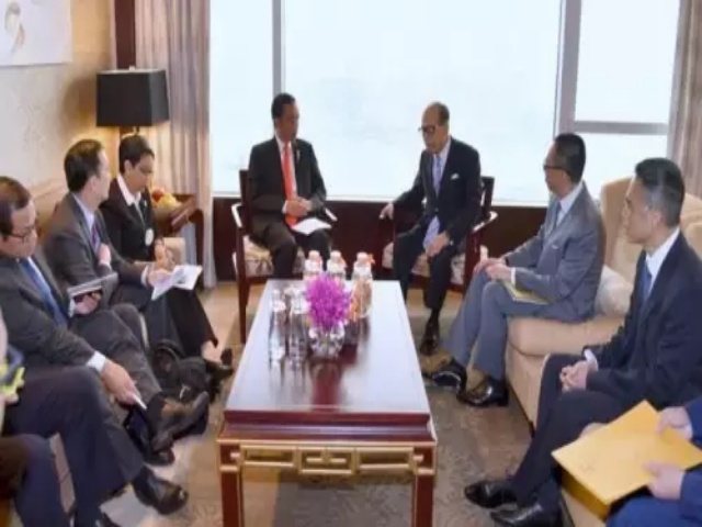 May Day, Buruh Merapat ke Tengah Ibu Kota tapi Jokowi ke Hong Kong