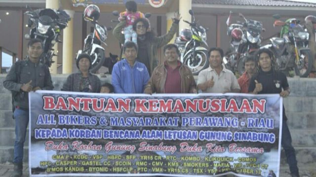 Bikers Perawang Antarkan Langsung Bantuan ke Korban Sinabung Sumut