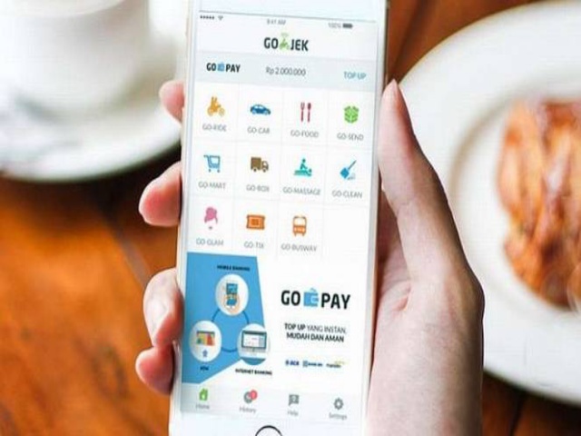 Pengamat: Transportasi Online Menanggung Kerugian Sementara
