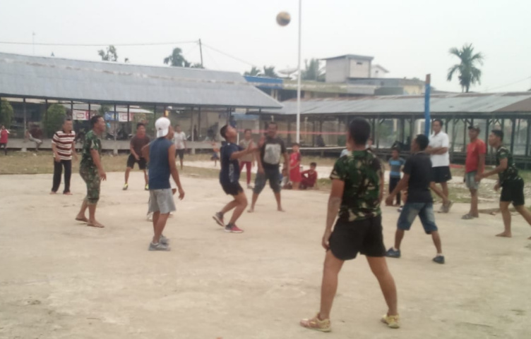 Satgas TMMD ke-106 Hidupkan Kegiatan Olahraga Bola Voly