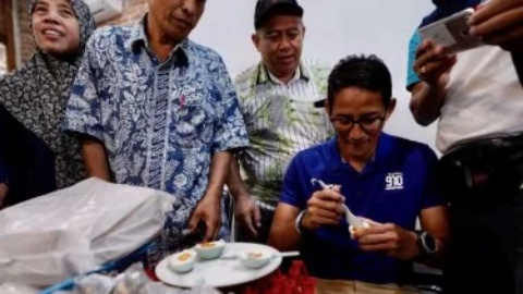 Sandiaga Uno Resmikan Rumah Siap Kerja di Sleman