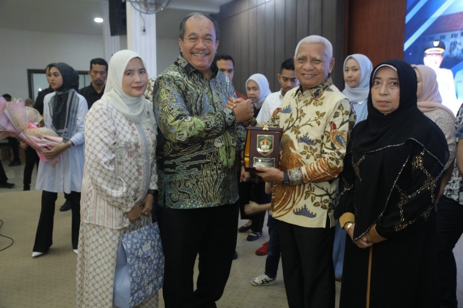 H. Surya, B.Sc Hadiri Malam Pengantar Tugas dari Bupati Asahan Menjadi Wakil Gubernur Sumatera Utara