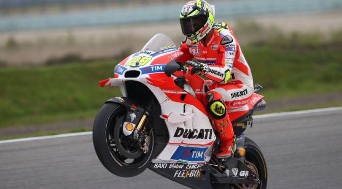 Pembalap Ducati Iannone Tercepat di FP2 MotoGP Inggris