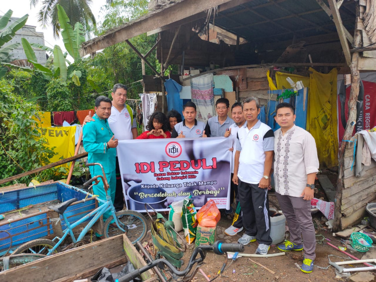 IDI Cabang Inhil Bantu Warga Kurang Mampu