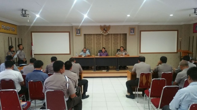 Tim Kompolnas Sambangi Polres Siak
