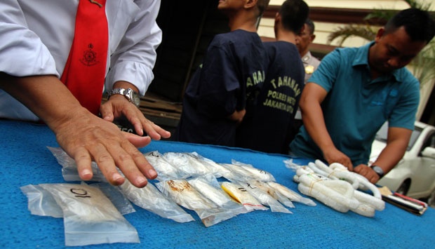 Nekat...!!! Komplotan Kurir Sabu Tabrak Aparat BNN