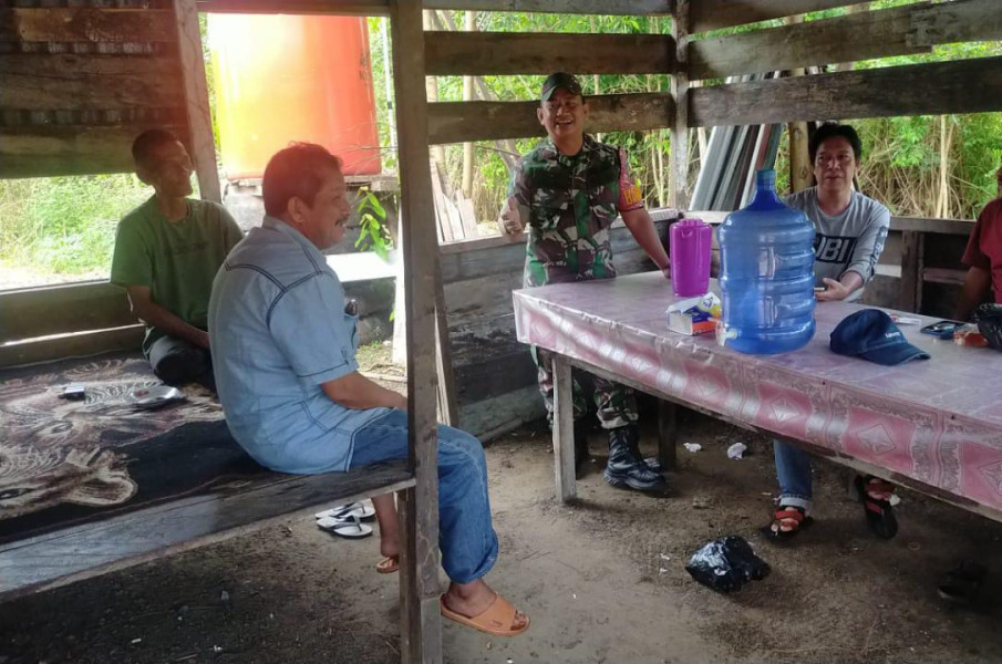 Sertu Jumat Desmanto Ajak Warga Bagan Besar Timur Cegah Karhutla dan Jangan Bakar Lahan