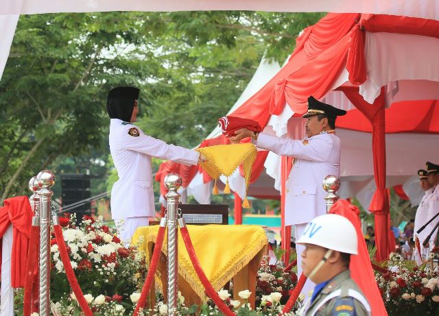 Bupati Siak Irup Peringatan Detik-detik Proklamasi Kemerdekaan RI Ke 72