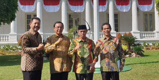 Penuhi Undangan Presiden, Bupati Inhil Ikuti Rakornas Pengendalian Karhutla Di Istana Negara