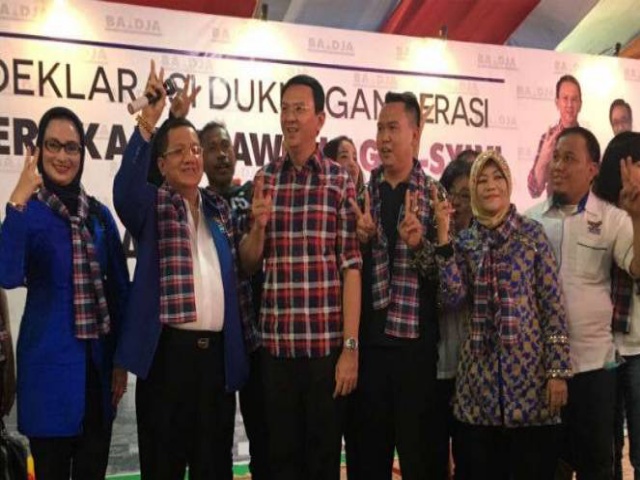 Sekelompok Relawan Agus-Sylvi Beralih Dukung Ahok-Djarot