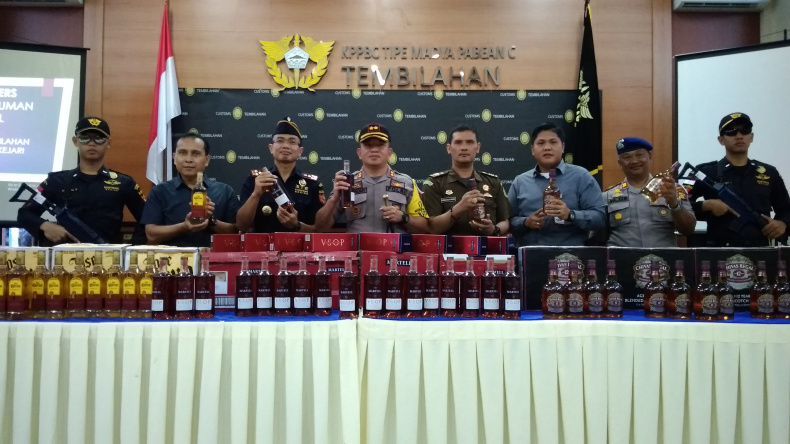KPPBC TMP C Tembilahan Amankan Miras Senilai Rp 4 M Lebih