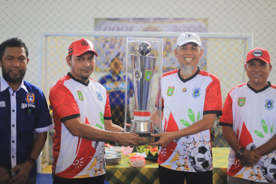 Walikota Dumai Resmikan Lapangan Futsal Dishub dan Buka Kejuaraan ASKOT PSSI