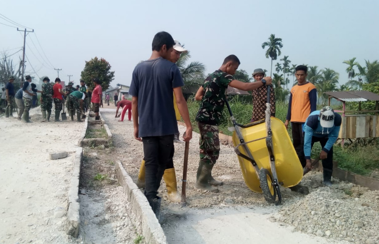 Satgas Tampak Semangat Tingkatkan Persentasi Program TMMD ke-106