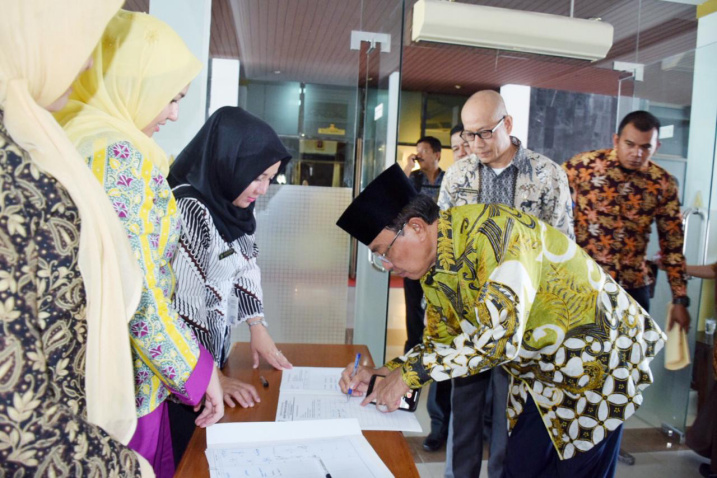 Bupati Inhil Turut Teken MoU guna Menggenjot Penerimaan Pajak