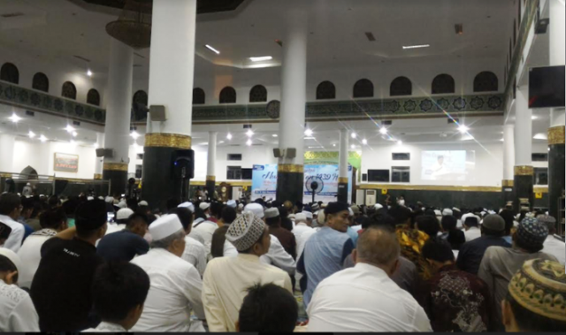 Sumbangan Wan Thamrin Untuk Pembelian Asrama Mahasiswa Riau di Kairo Mesir