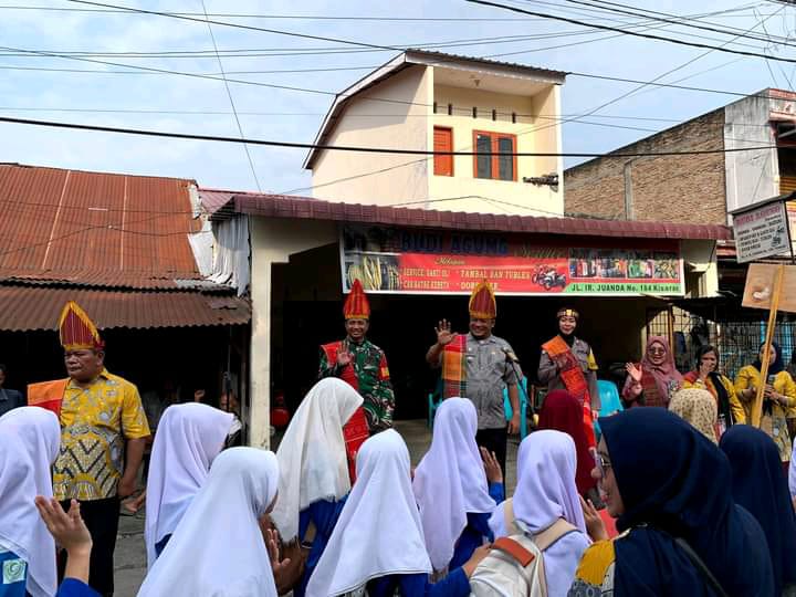 Camat Kota Kisaran Timur Membuka Pelaksanaan MTQ dan FSQ Tingkat Kelurahan Lestari Tahun 2025