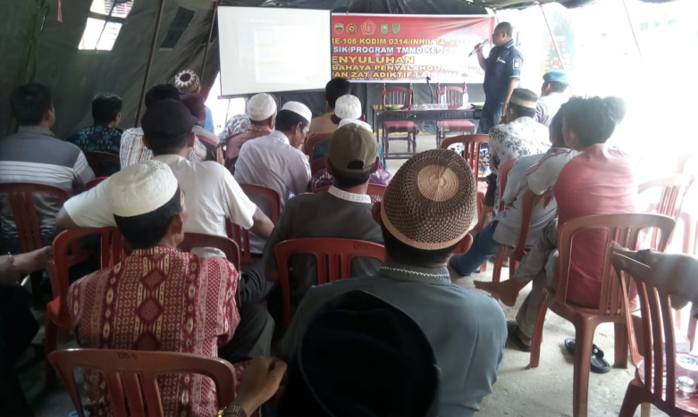 Satgas TMMD ke-106 Kodim 0314/Inhil Berikan Wawasan Kebangsaan dan Bahaya Narkoba