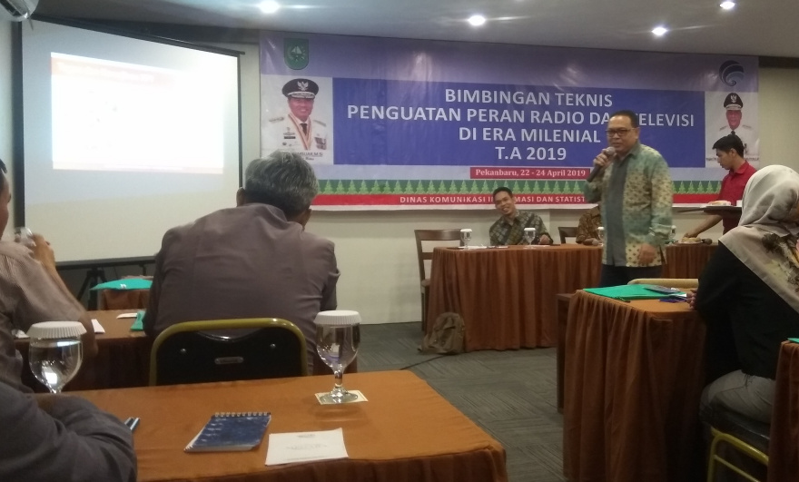 Diskominfo Riau Gelar Bimtek Penguatan Peran Radio dan Televisi di Era Milenial
