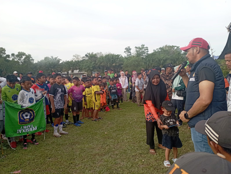 Ditutup Ketua PSSI Dumai, Turnamen Putra Sembilan Cup II Sukses