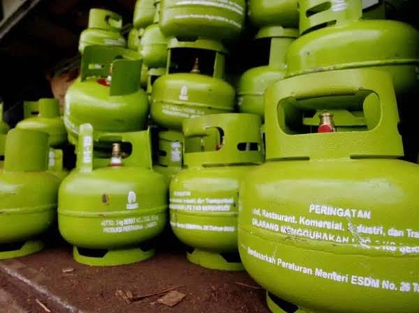 Tabung Gas Melon Langka di Sungai Sembilan Dumai