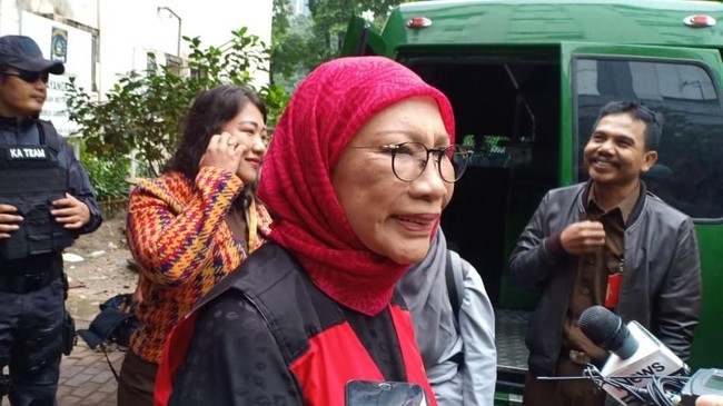 Hakim Tolak Permohonan Tahanan Kota Ratna Sarumpaet