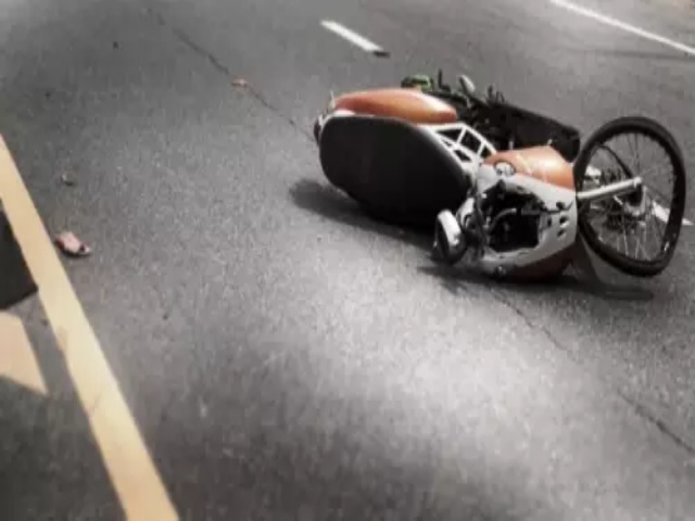 Alamak... Bonceng Tiga, Pelajar SMP Tewas Ditabrak Truk