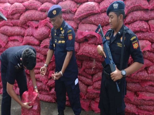 Ditpolair Gagalkan Penyelundupan 6 Ton Bawang asal Malaysia