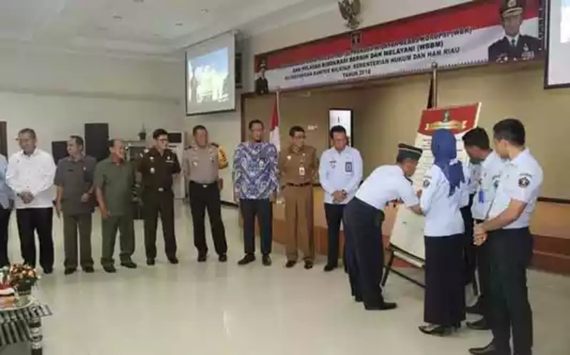 Kakanwil Kemenkumham Riau Canangkan Zona Integritas