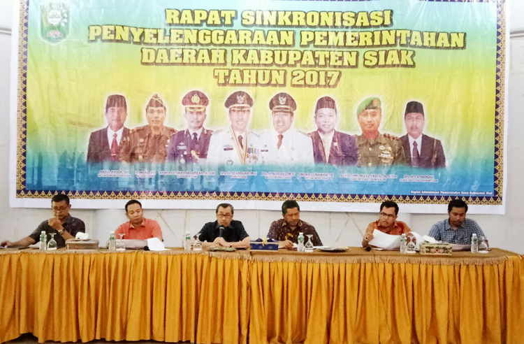 Bupati Kabupaten SIak Minta Harga Kebutuhan Pokok Dikawal