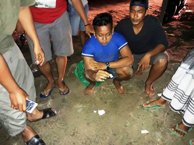 Polres Siak Tangkap Tangan Dua Pengedar Sabu-Sabu