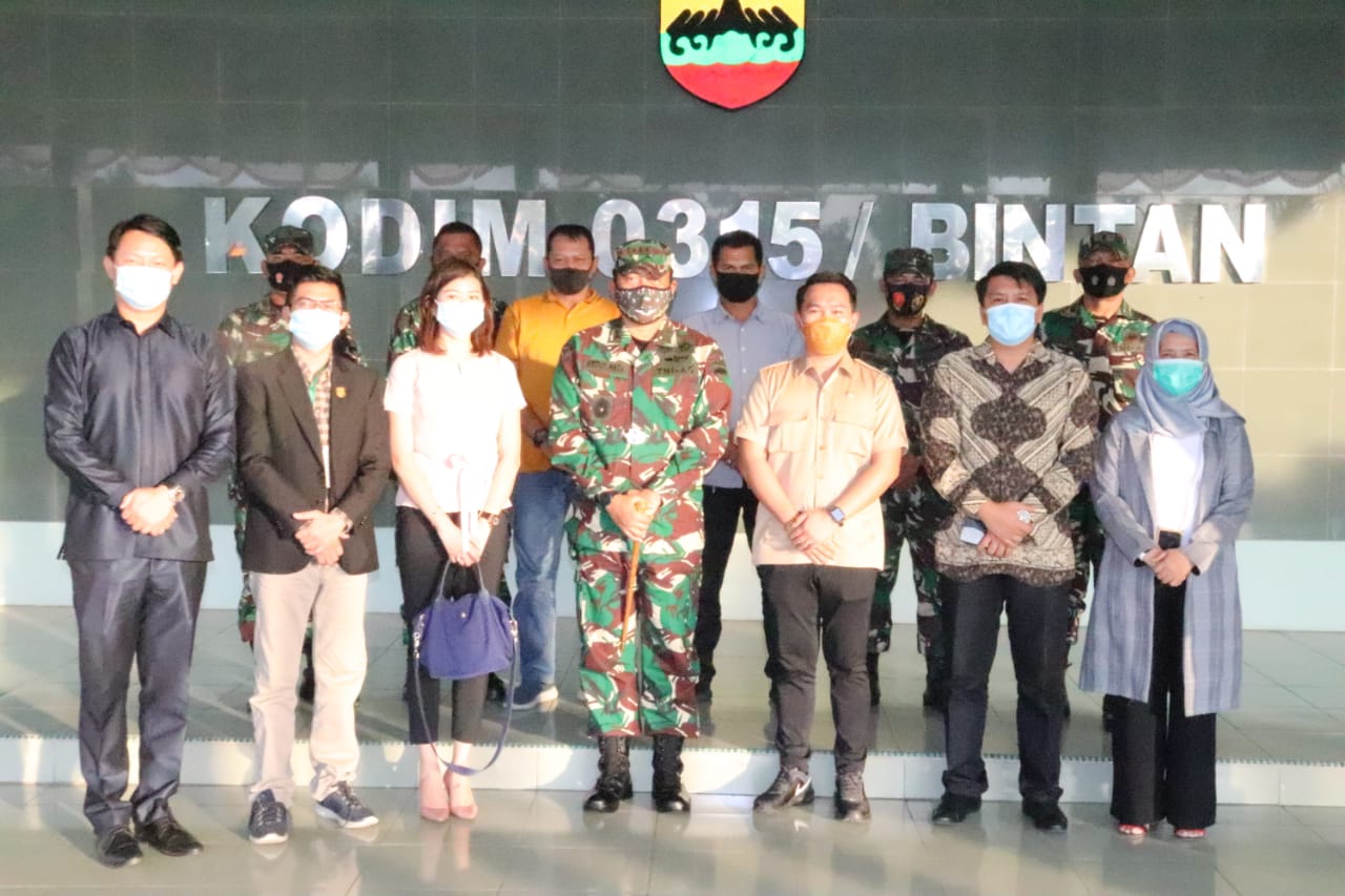 Komisi I DPRD Kota Tanjungpinang Kunjungi Kodim 0315/Bintan dan Berikan Kejutan