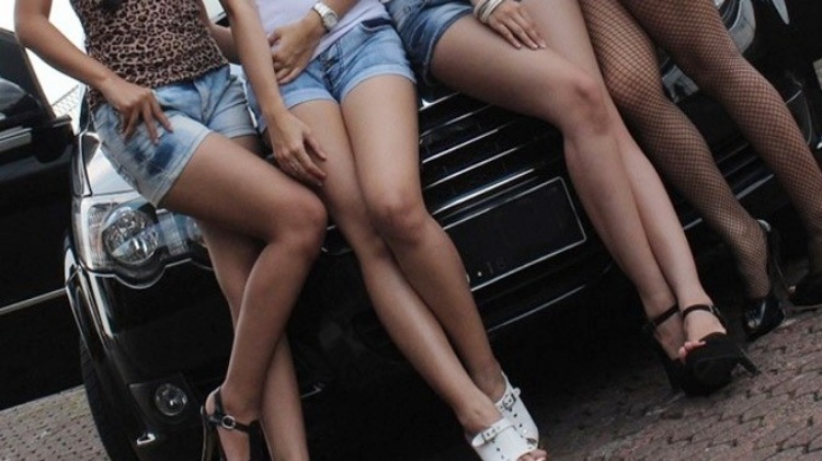 SPG Cantik Diobral Rp 1 Juta untuk 3 Kali 'Nembak'