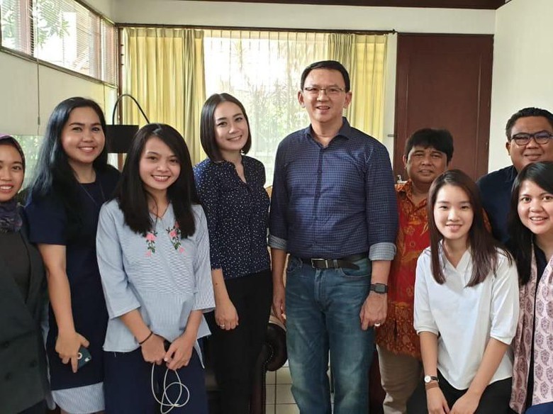 Walah... Ternyata Ahok Lebih Tua dari Calon Mertua
