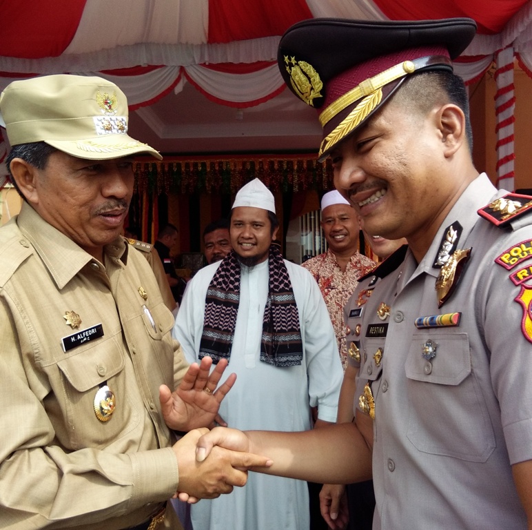 Restika Ke Dumai, Barliansyah Tinggalkan Meranti