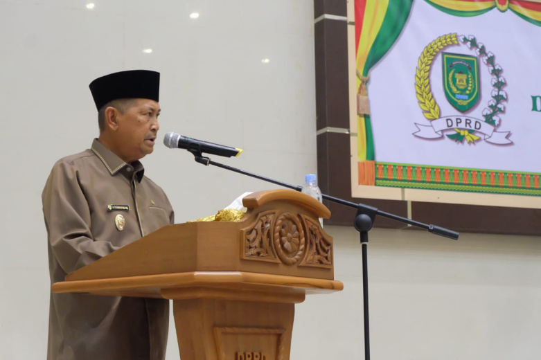 Wabup Inhil Sampaikan Tanggapan Terhadap Pandangan Umum Fraksi Tentang Pertanggungjawaban APBD 2018
