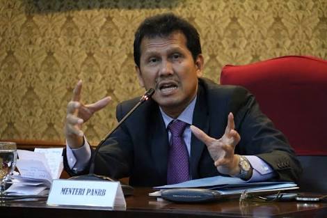 Kabar Gembira...!!! Menteri PAN-RB, Asman Abnur Akan Mengkaji Ulang Moratorium Penerimaan PNS