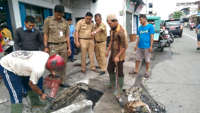 Atasi Banjir, Dinas PU Meranti Diminta Cari Solusi