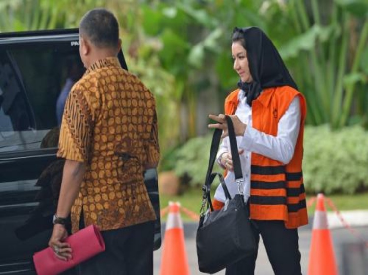 Bupati Rita Klaim Tas Mewah yang Disita KPK Palsu