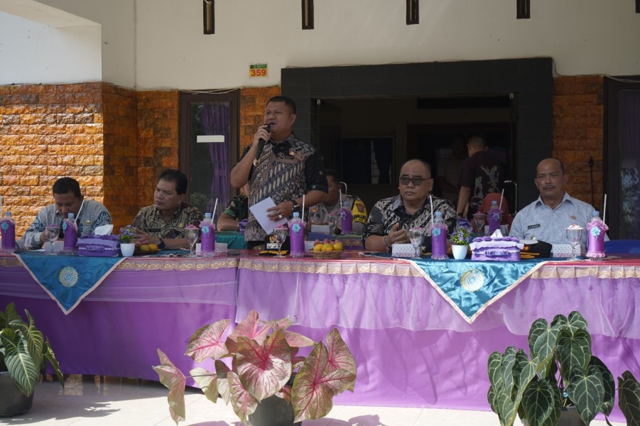 Wakil Bupati Asahan Serahkan BPJS Kesehatan Gratis dan KIP di 8 Kecamatan
