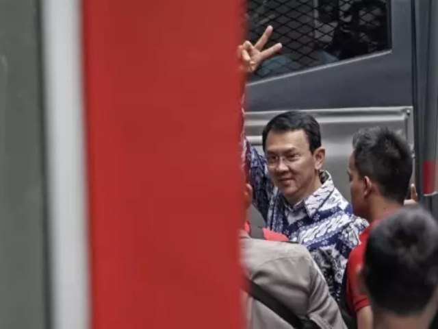 Ahok Inginkan Banding, Begini Kata MUI
