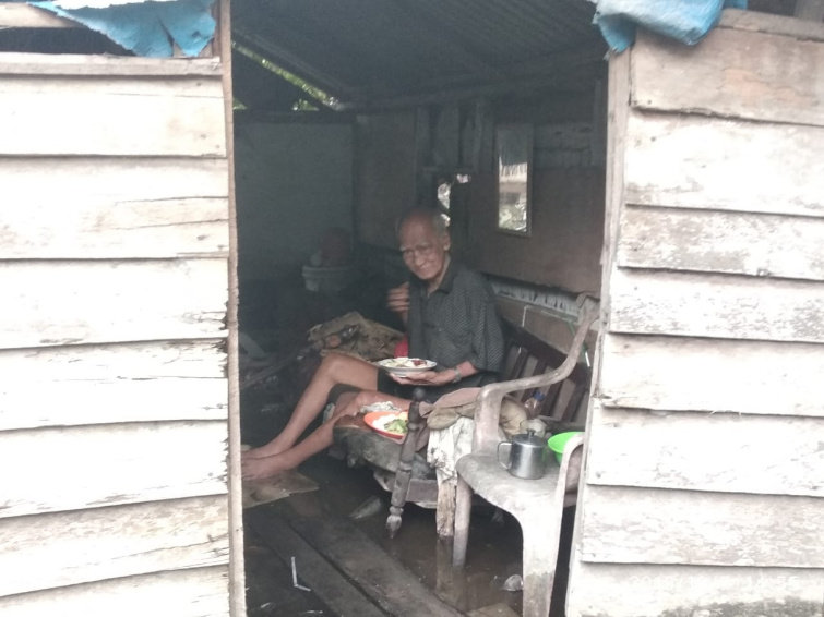 Empat Organisasi Bersatu Galang Dana Demi Membangun Rumah Kakek Alkamah