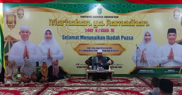 Bupati Inhil Gelar Buka Puasa Bersama di Kediamannya