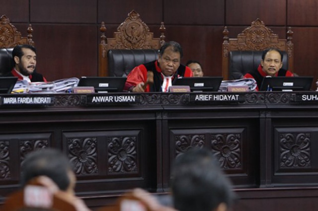 MK Bolehkan Pernikahan Teman Satu Kantor