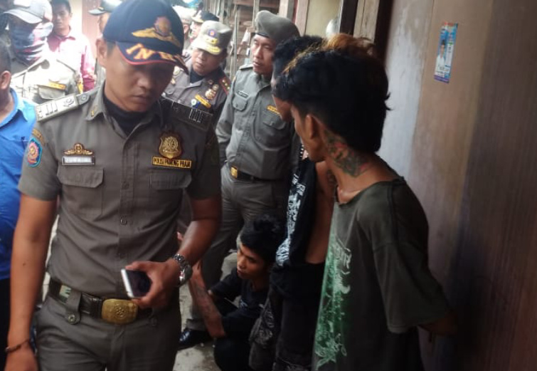 Satpol PP Inhil Razia Anak Funk